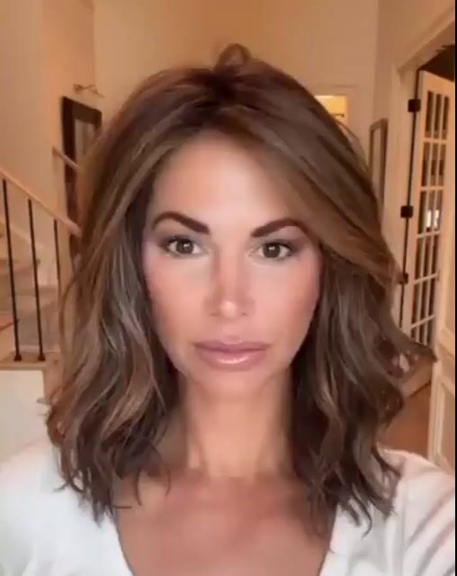 Hightlight Brown Gold shoulder wave wig