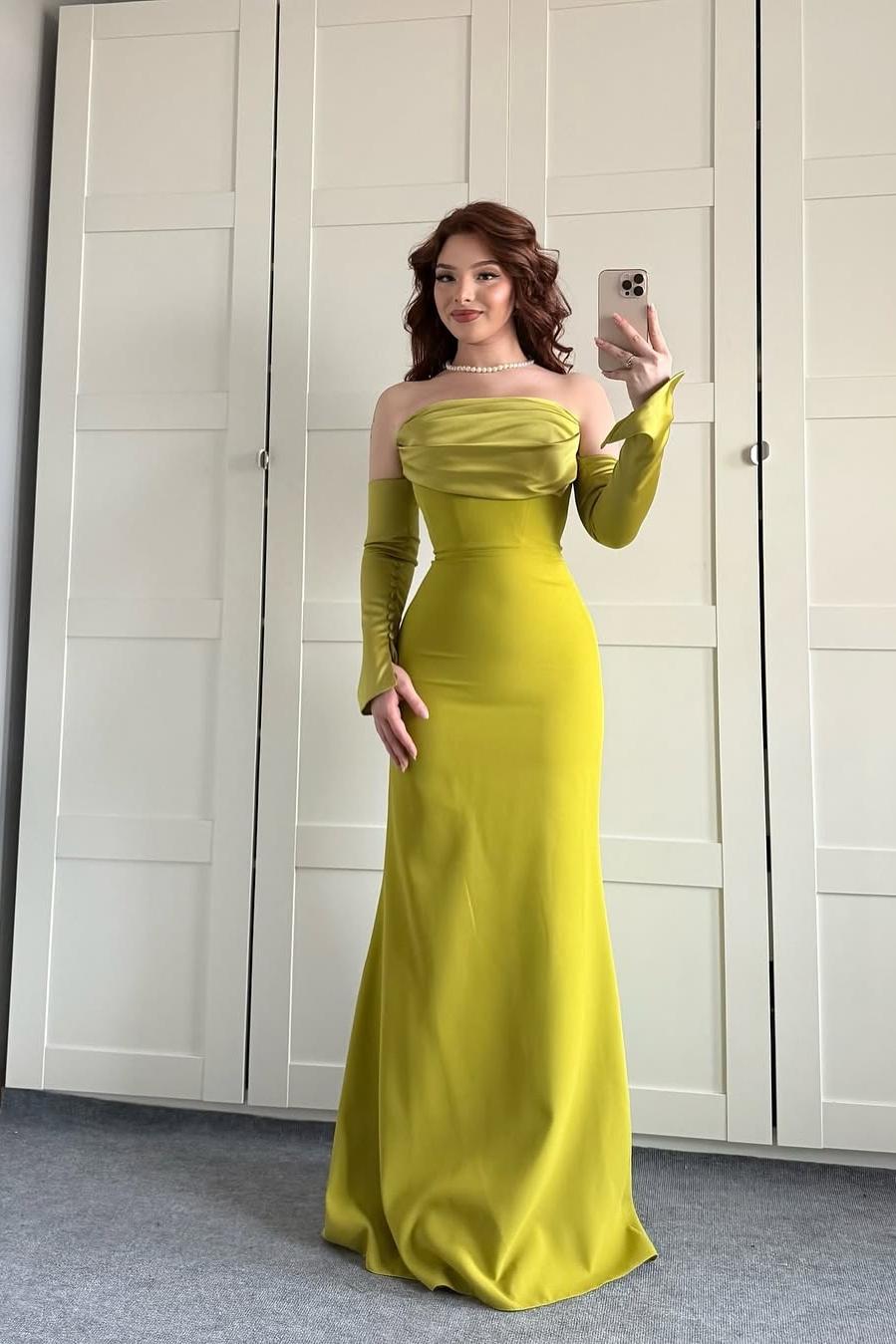 Lussooy Stunning Green Satin Strapless Removable Sleeves Slim Long Prom Dress 
