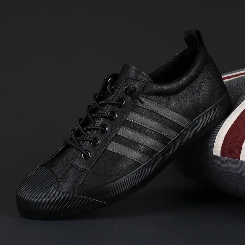 YITU Luxury Low top Men Vulcanize Shoes Autumn New Leather Casual Shoes Korean Breathable Black lace-up Sneaker Shoes