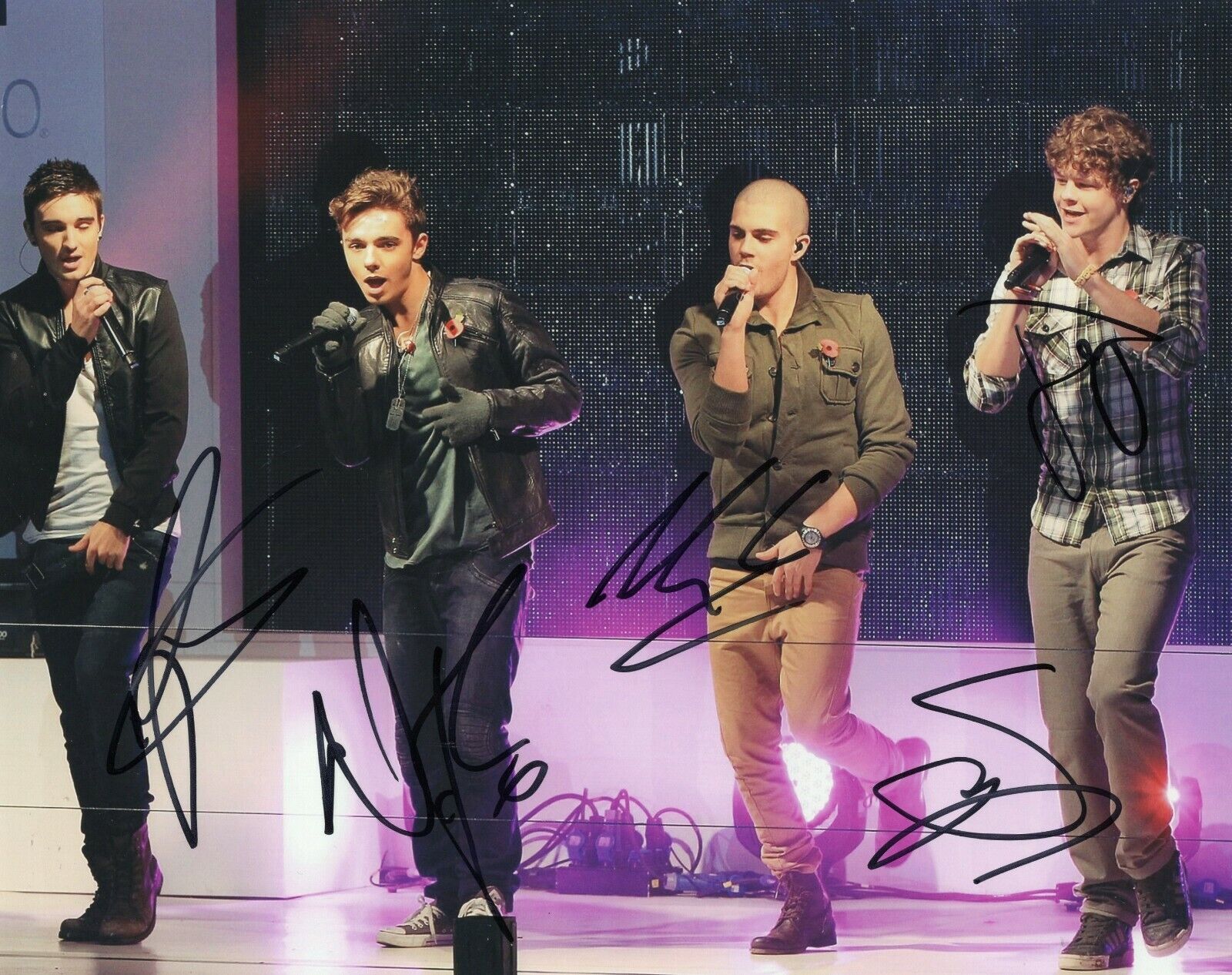 Group Signed 8x10 Photo Poster painting w/COA U.K. Band All Time Low Heart Vacancy #1