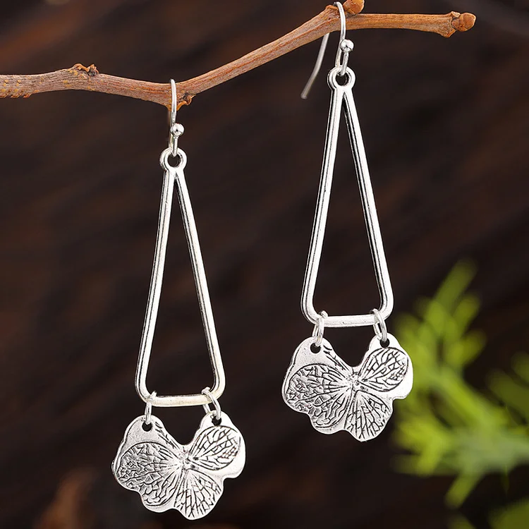 Vintage Minimalist Triangular Sculpture Flower Earrings