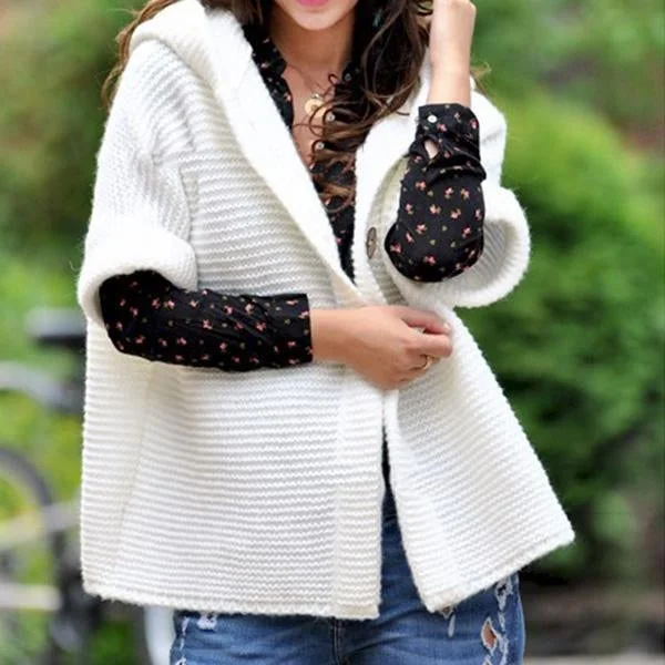 Cute 1/2 Sleeve Buttons Sweater