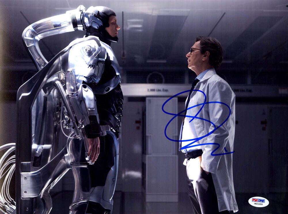 Gary Oldman SIGNED 11x14 Photo Poster painting Dr. Dennett Norton RoboCop PSA/DNA AUTOGRAPHED