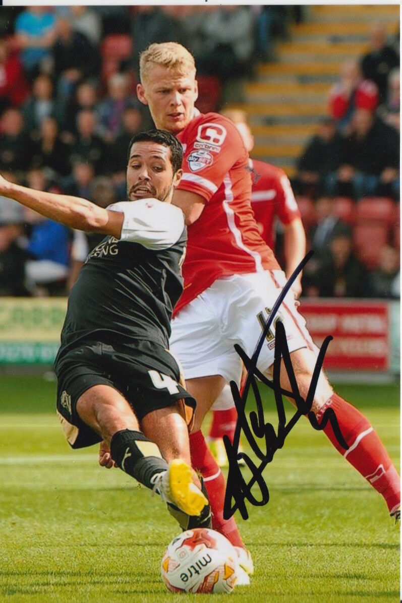 SWINDON TOWN HAND SIGNED FABIEN ROBERT 6X4 Photo Poster painting 1.