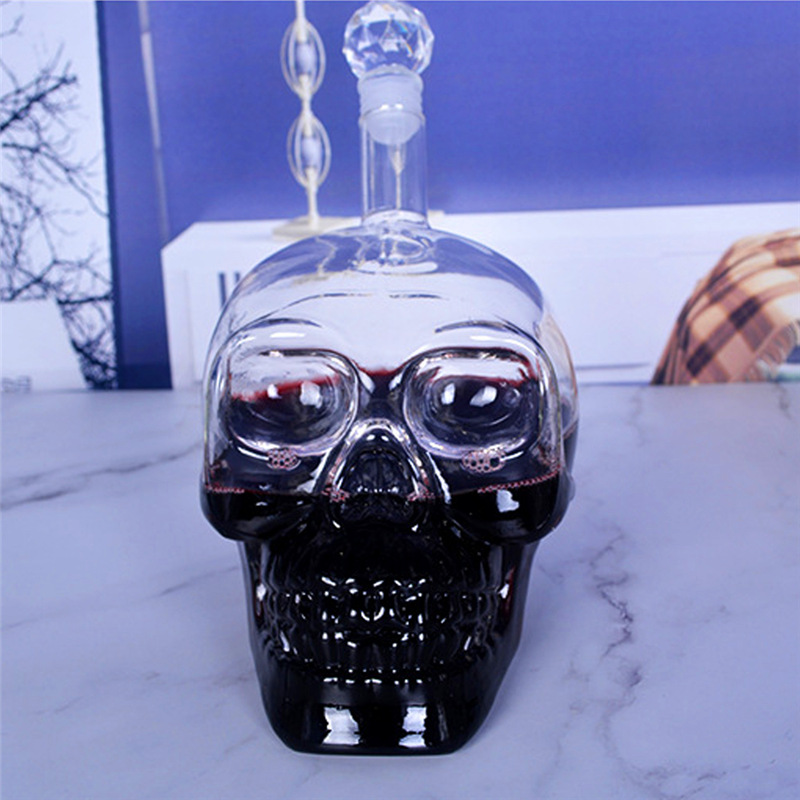 Tegooe Crystal Skull Head Decanter and Shot Glass Set Novelty Whiskey