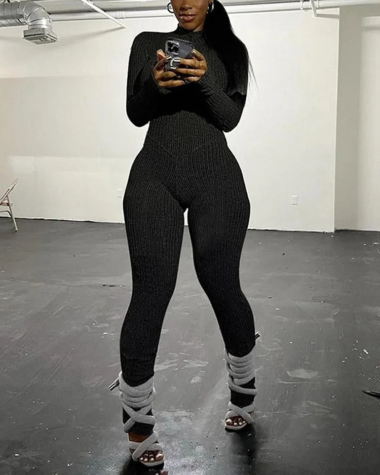 Long Sleeved Back Strap Knitted Jumpsuit