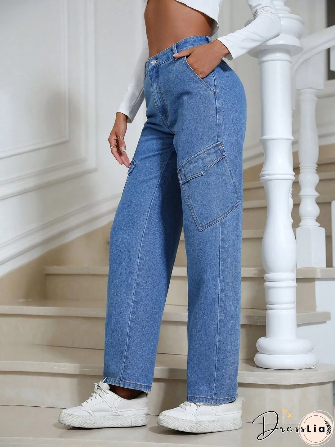 High Waist Straight Leg Jeans with Pockets