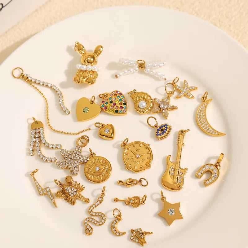 1 Piece 14.2*9.3mm 304 Stainless Steel Artificial Rhinestones 18K Gold Plated Moon Heart Shape Horseshoe Pendant Jewelry Accessories