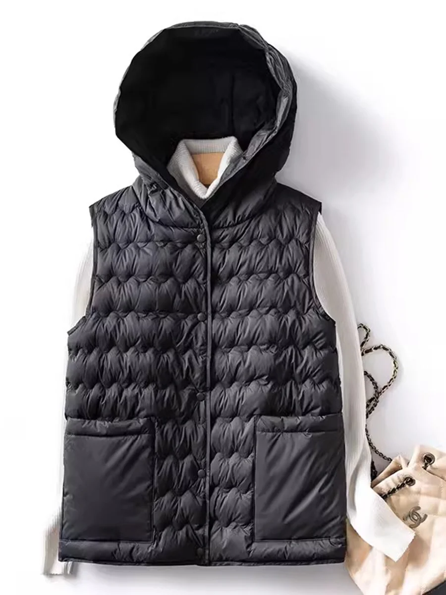 Toloer 90 White Duck Down Light Down Inside The Female 2024 Autumn / Winter New Fashion Hat Wavy Grain Casual Thermal Vest-Outfit Ideas