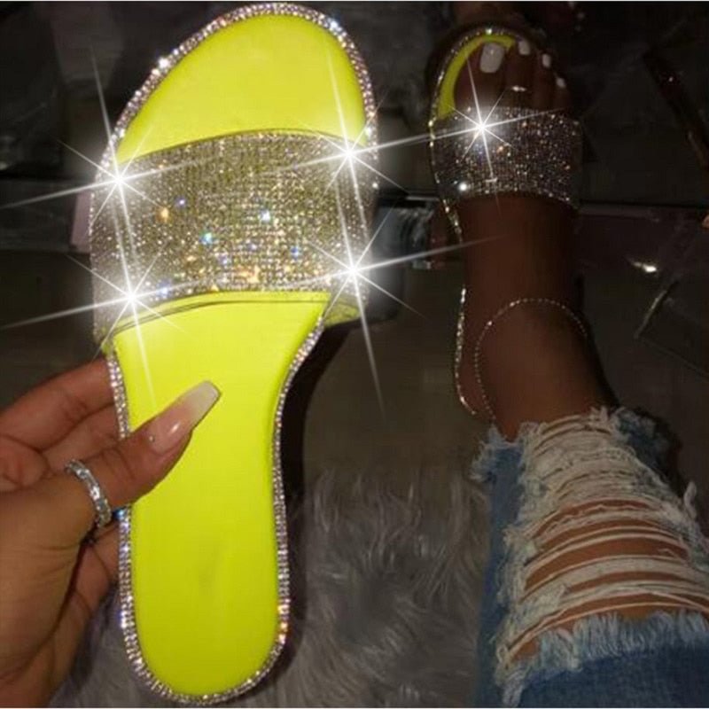 Summer Shoes Woman Rhinestone Sandals For Women 2021 Bling Slippers Flat Ladies Beach Sandles Designer Slides Luxury Sandels
