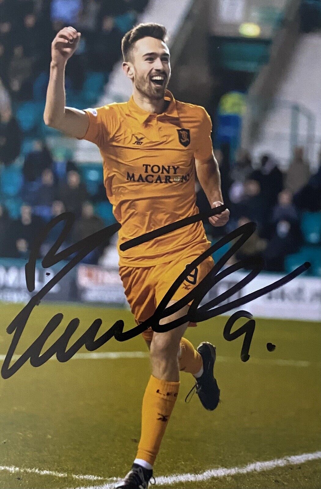 Ryan Hardie Genuine Hand Signed Livingston 6X4 Photo Poster painting