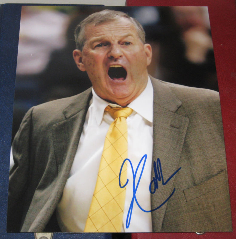 Jim Calhoun UCONN Huskies SIGNED AUTOGRAPHED 8x10 Photo Poster painting COA Basketball Champions