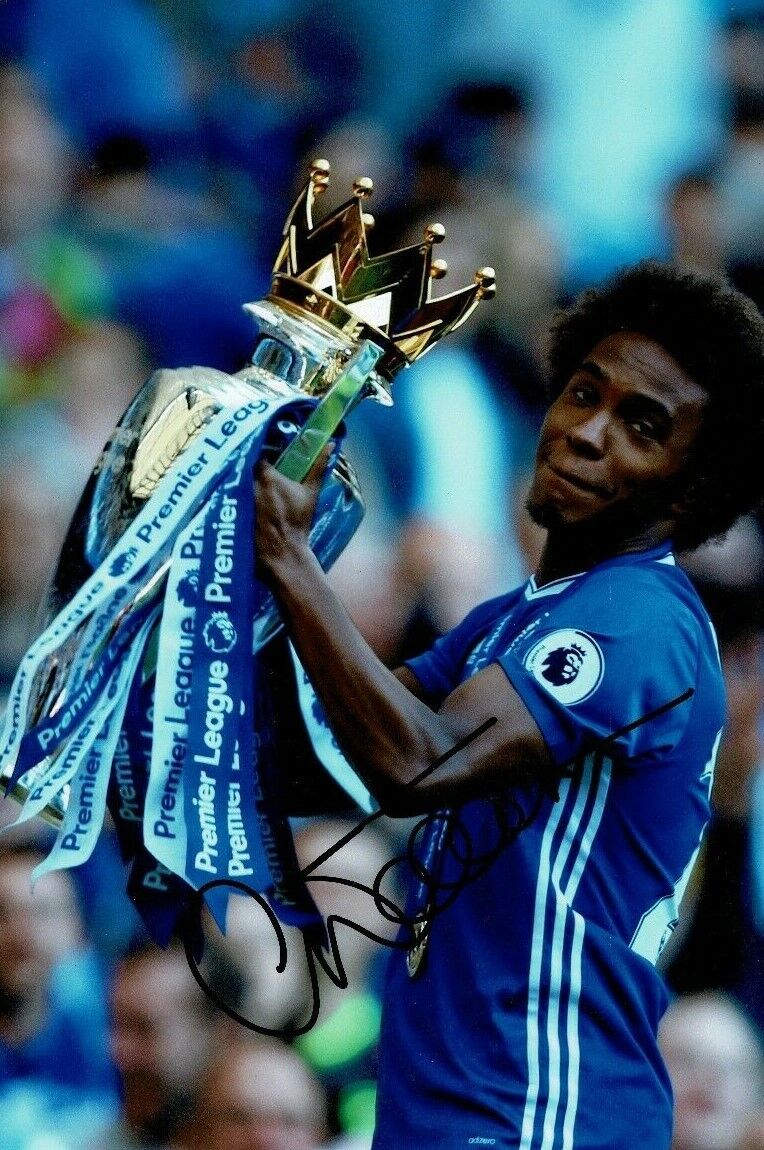 Willian Signed 12X8 Photo Poster painting Chelsea F.C & Brazil AFTAL COA (1880)