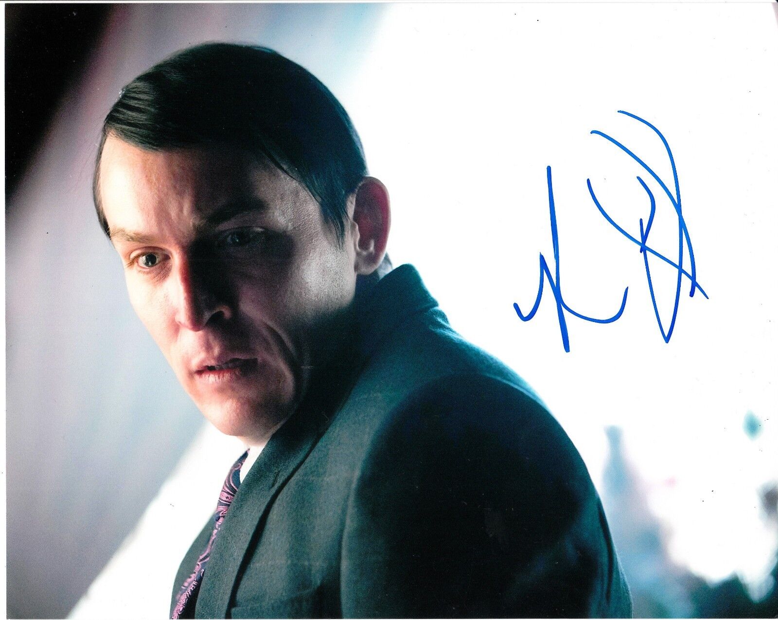 ROBIN LORD TAYLOR SIGNED GOTHAM Photo Poster painting UACC REG 242 (7)