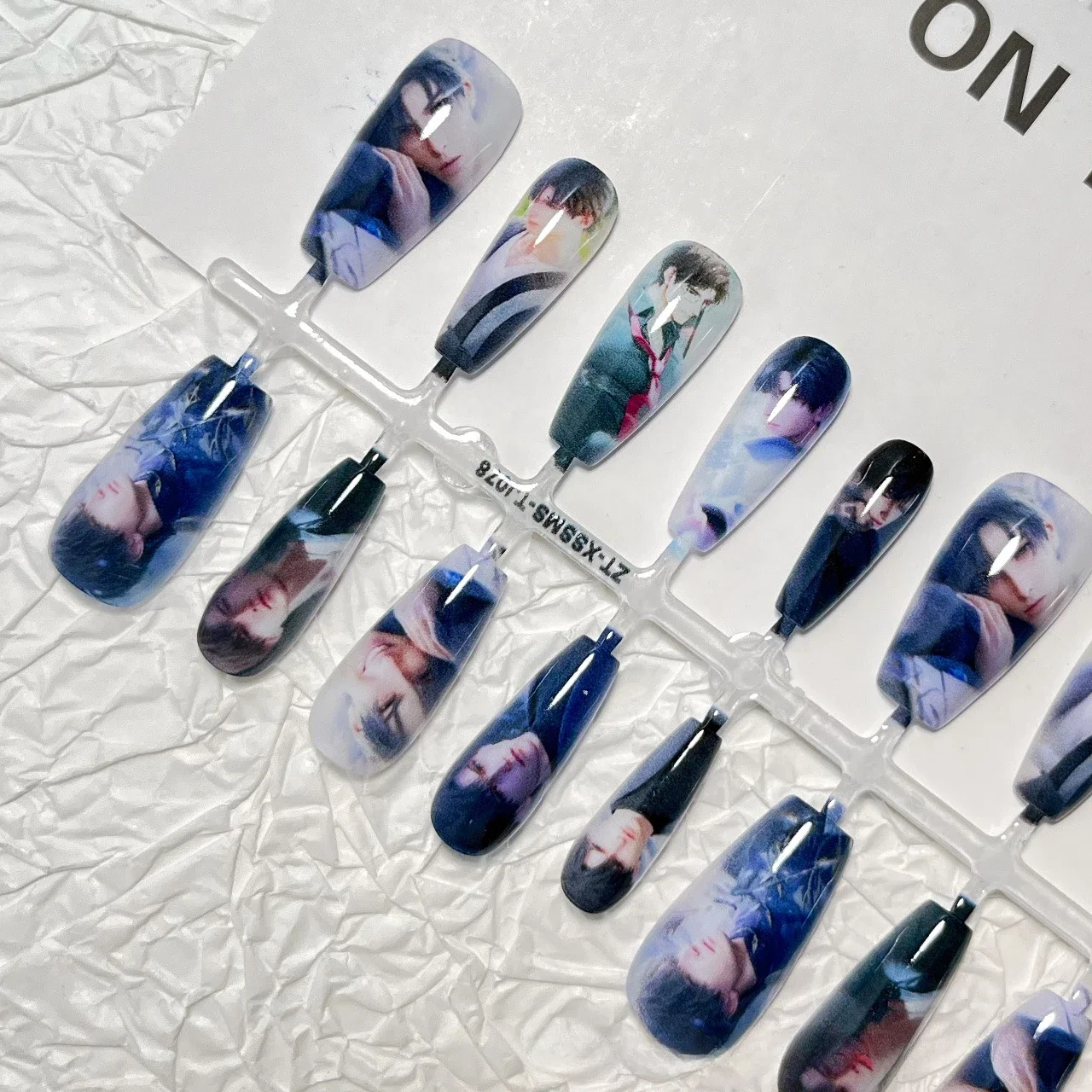 Oncedot Love and Deepspace Xavier Rafayel Zayne Qinche Lishen Qiyu Shenxinghui Otome Game Fake Nails Cute Popular Manicure Accessories