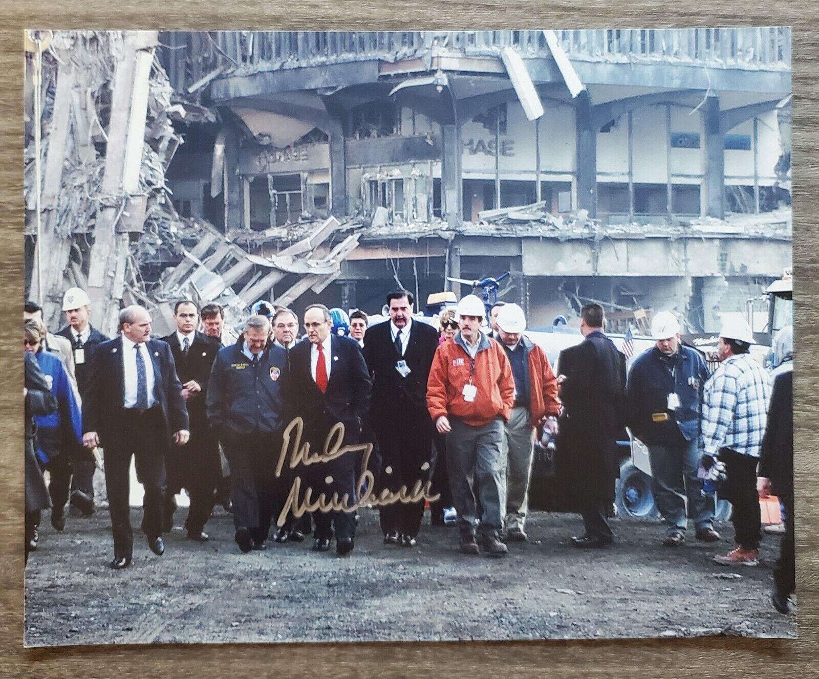 Rudy Giuliani Signed 8x10 Photo Poster painting 9/11/01 New York City Mayor Political RAD