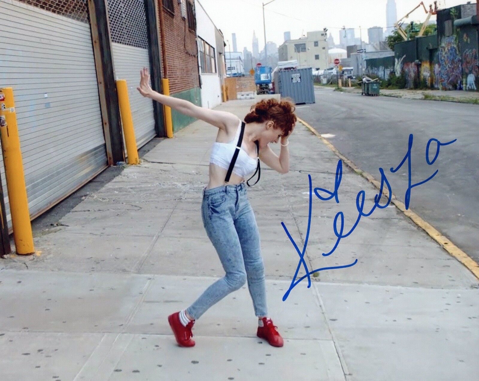 KIESZA Signed Autographed 8x10 Photo Poster painting COA VD