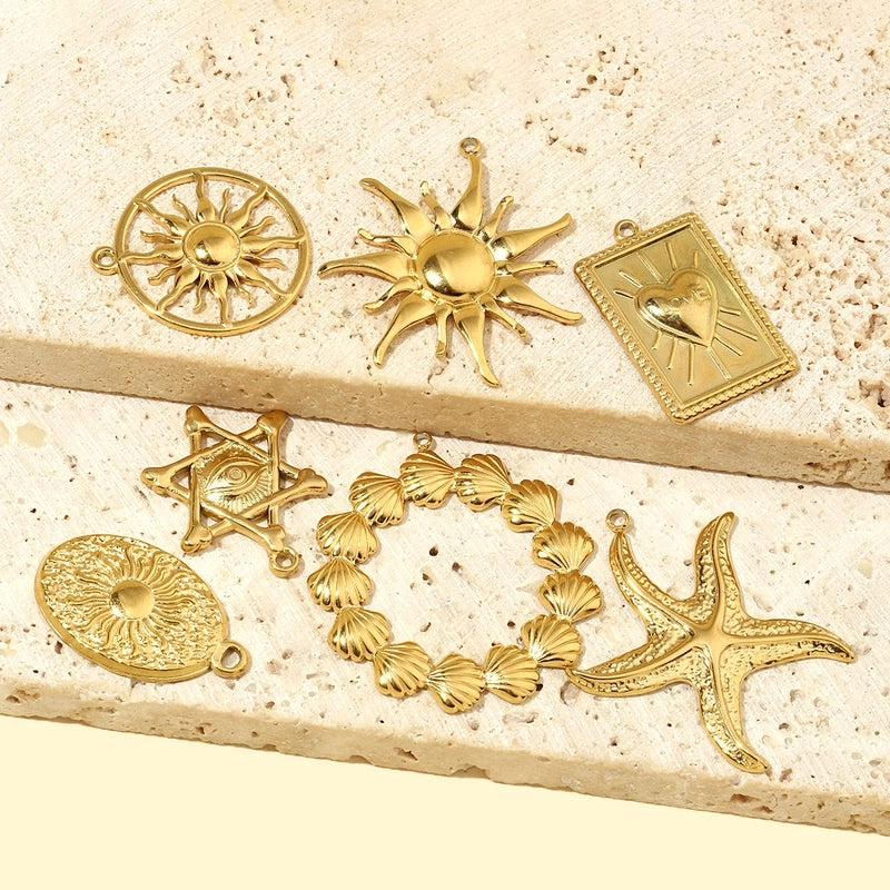 3 PCS/Package 31 * 34mm 35*37mm Titanium Steel Sun Heart Shape Pendant Jewelry Accessories