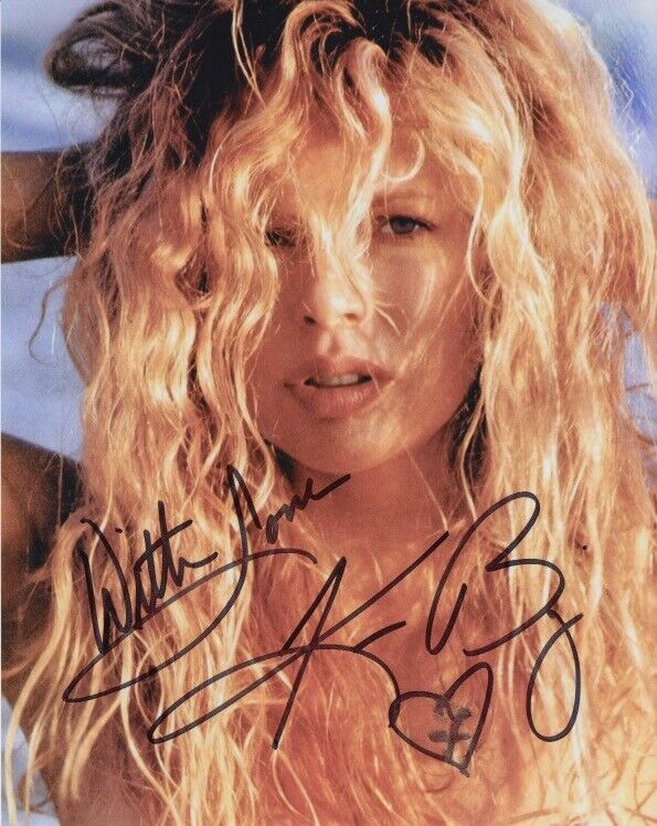 Kim Basinger signed 8x10 Photo Poster painting In-person