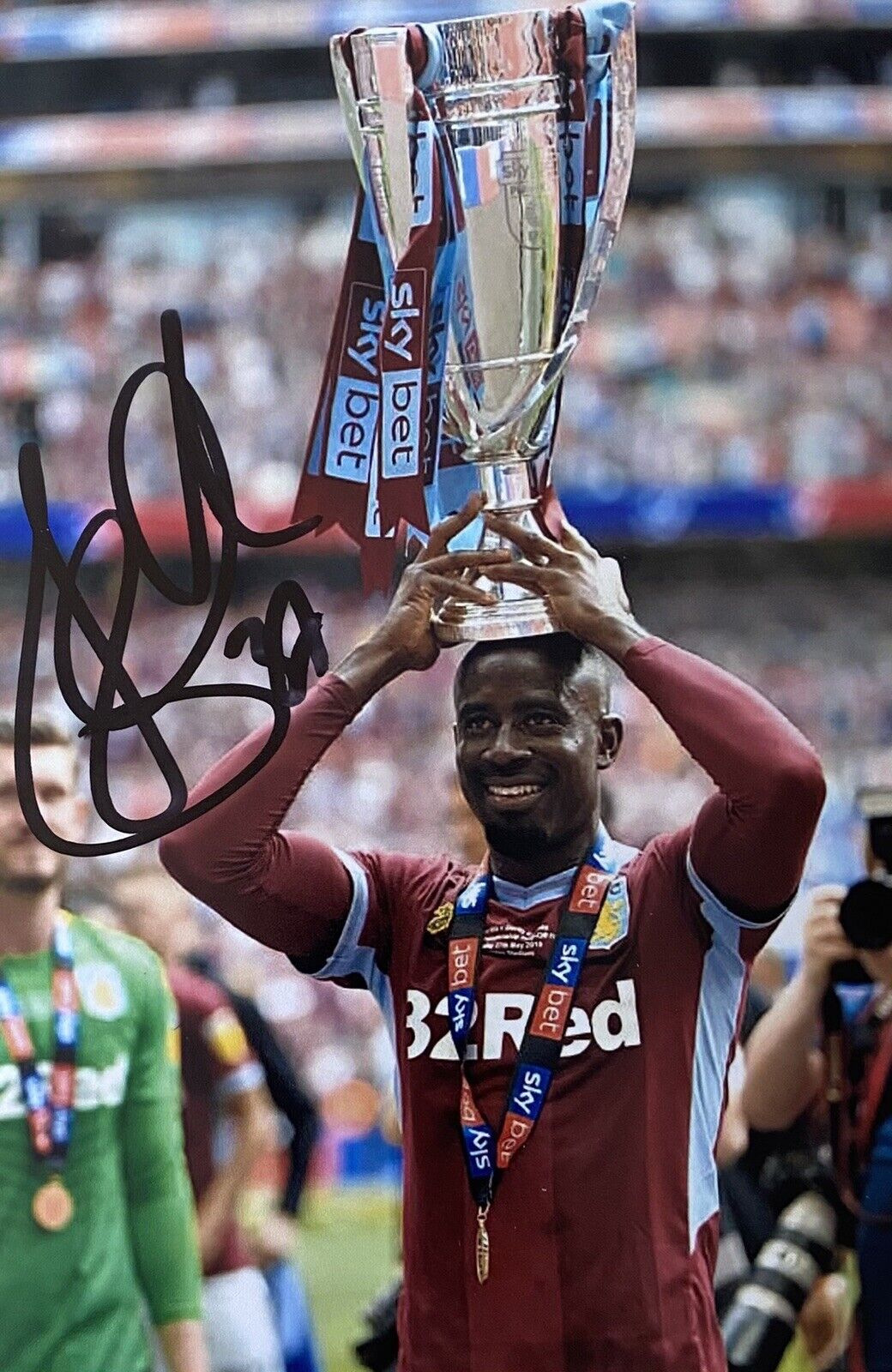 Albert Adomah Genuine Hand Signed Aston Villa 6X4 Photo Poster painting
