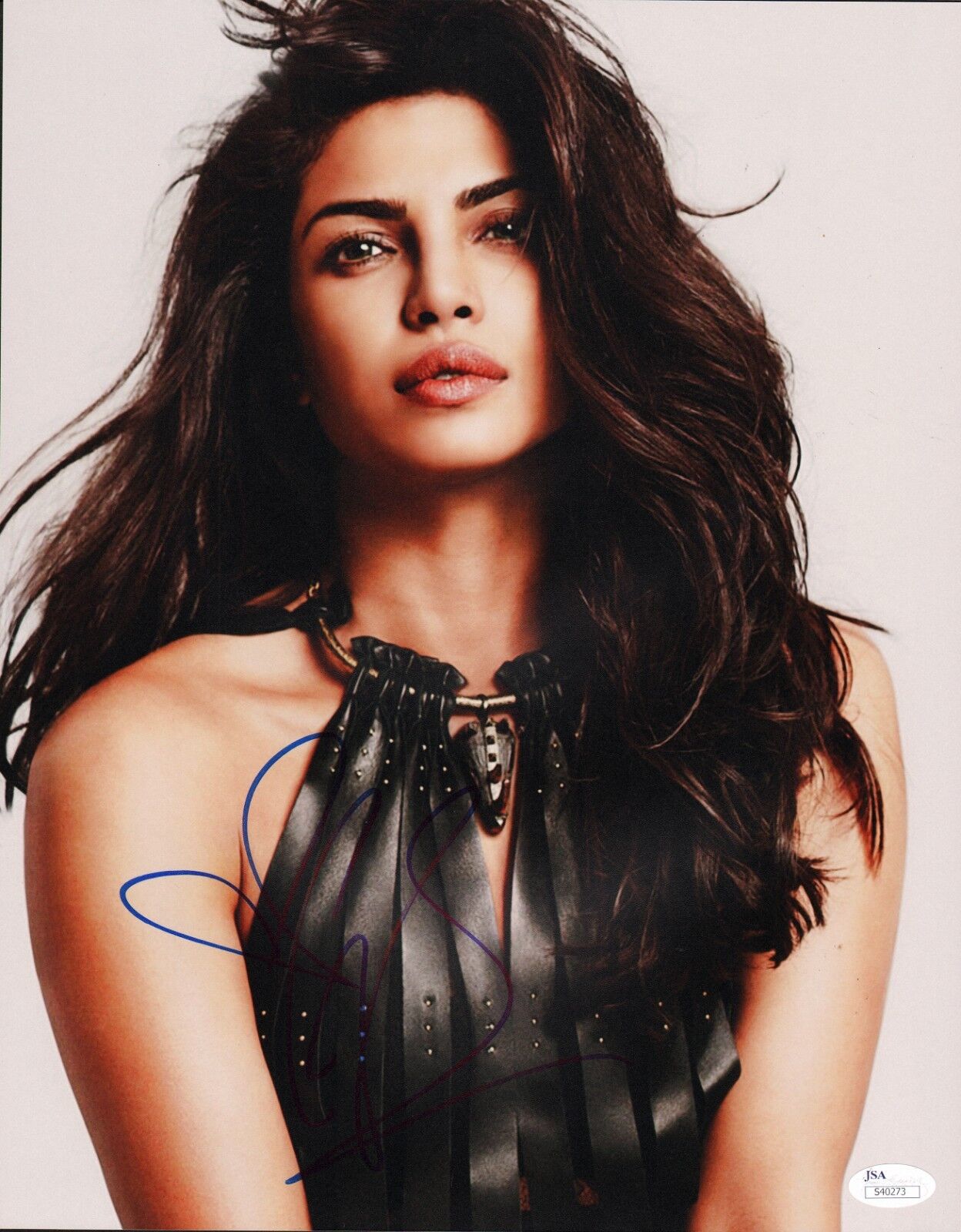 ~PRIYANKA CHOPRA Authentic Hand-Signed SEXY ~ BAYWATCH