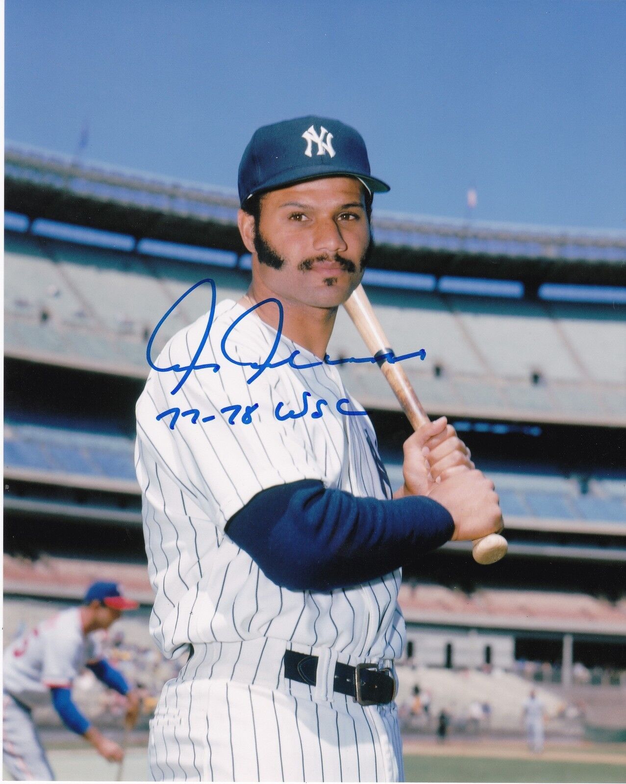 CHRIS CHAMBLISS NEW YORK YANKEES WS CHAMPS 77-78 ACTION SIGNED 8x10