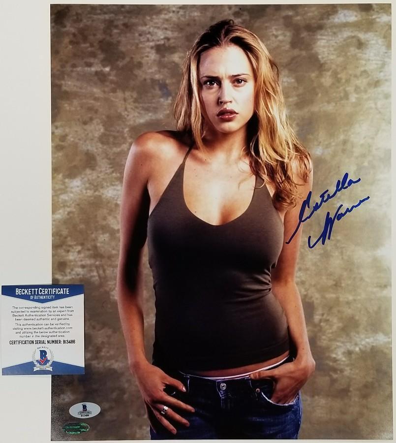 ESTELLA WARREN Signed 11x14 Photo Poster painting #8 Victoria's Secret Model ~ Beckett BAS COA