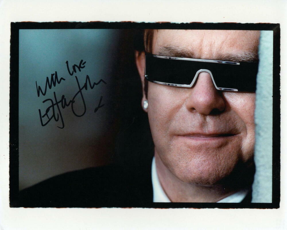 SIR ELTON JOHN SIGNED AUTOGRAPH 8X10 Photo Poster painting - GOODBYE YELLOW BRICK ROAD W/ JSA