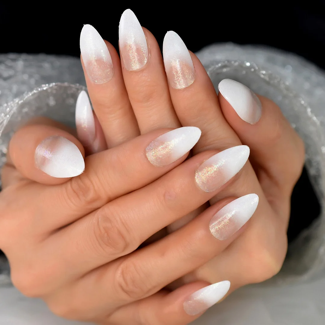 Chrome Diamond Blue Press On Fingernails Metallic Mirror Holo Fake Nails Extra Long Ladies Designed Tips for Finger-Nail Inspo