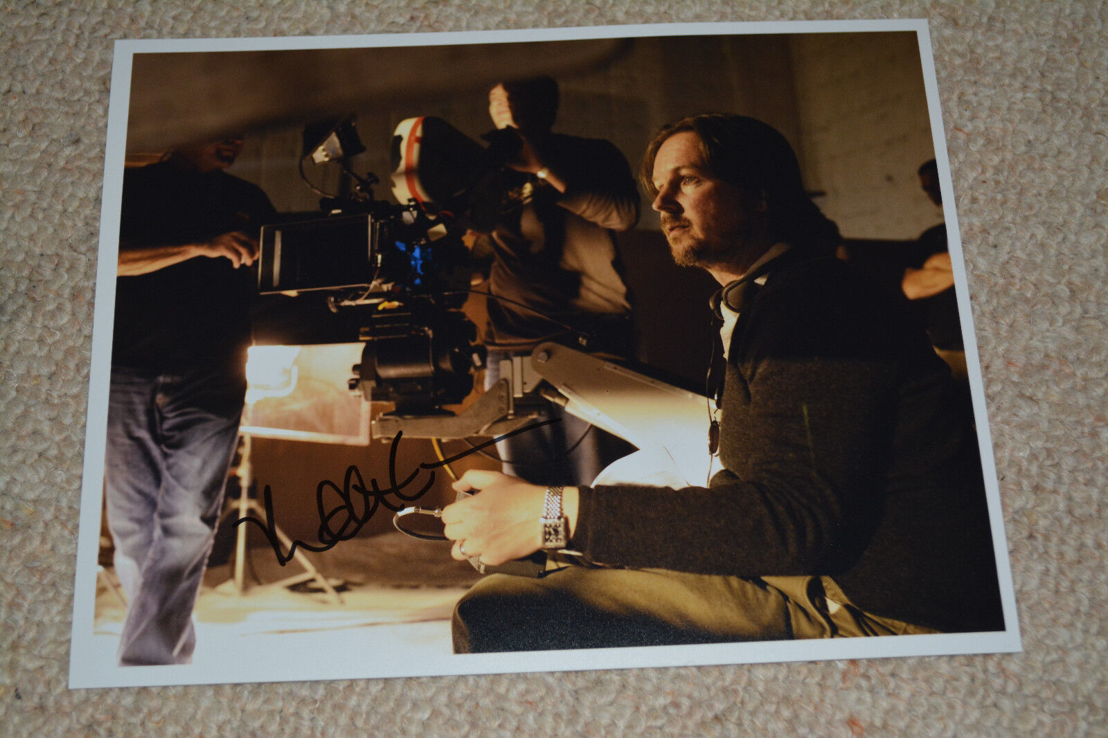 MATT REEVES signed autograph In Person 8x10 BATMAN , PLANET OF THE APES director