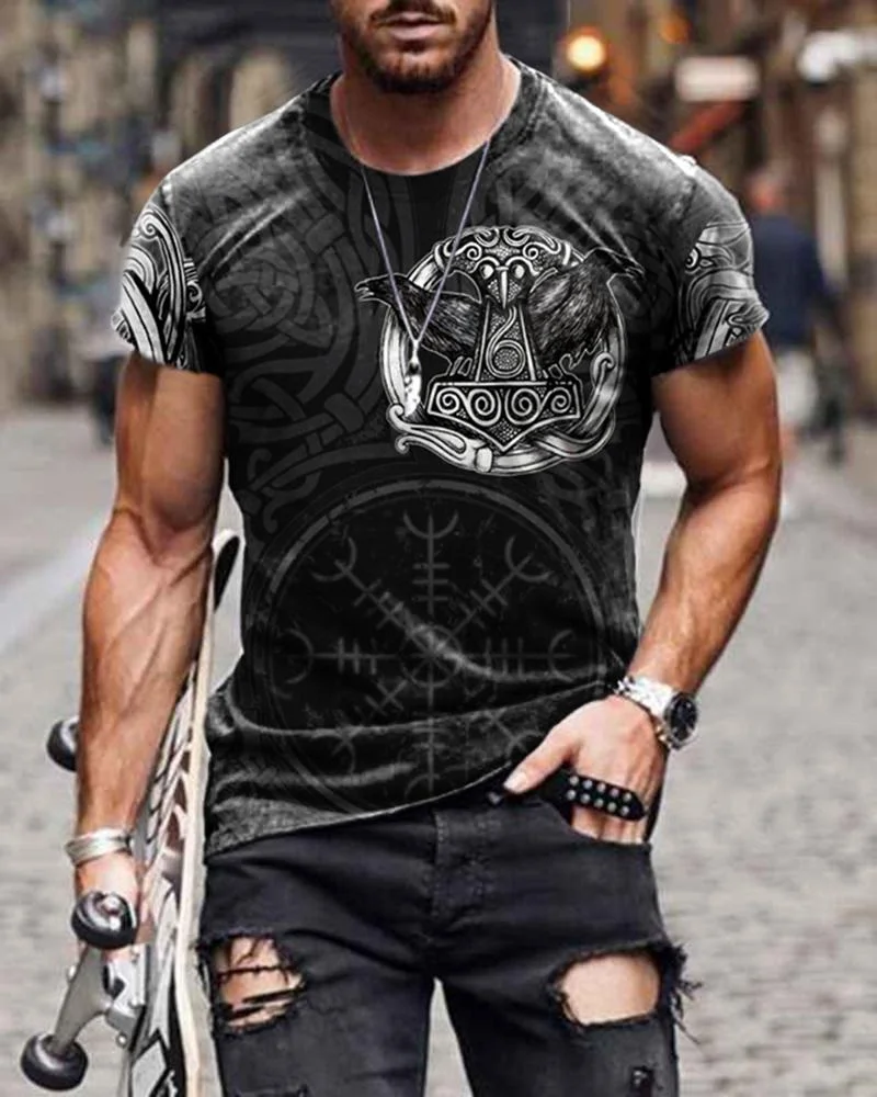 Slim-fit Short-sleeved Eagle Graphic Poker Casual T-shirt