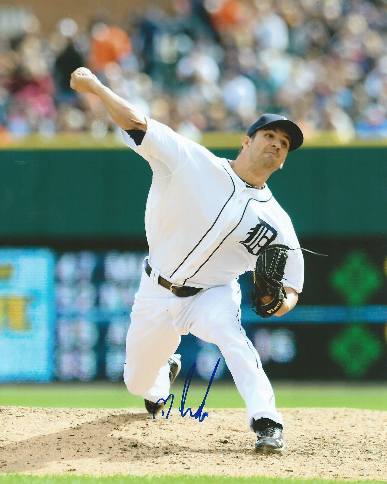 **GFA Detroit Tigers *BRAYAN VILLARREAL* Signed 8x10 Photo Poster painting B1 COA**