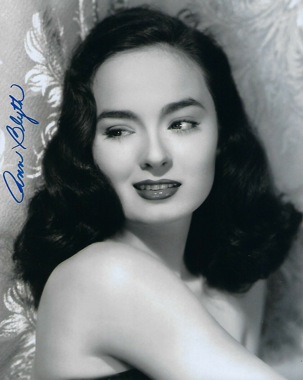 GFA Mildred Pierce Sexy Movie Actress * ANN BLYTH * Signed 8x10 Photo Poster painting A2 COA