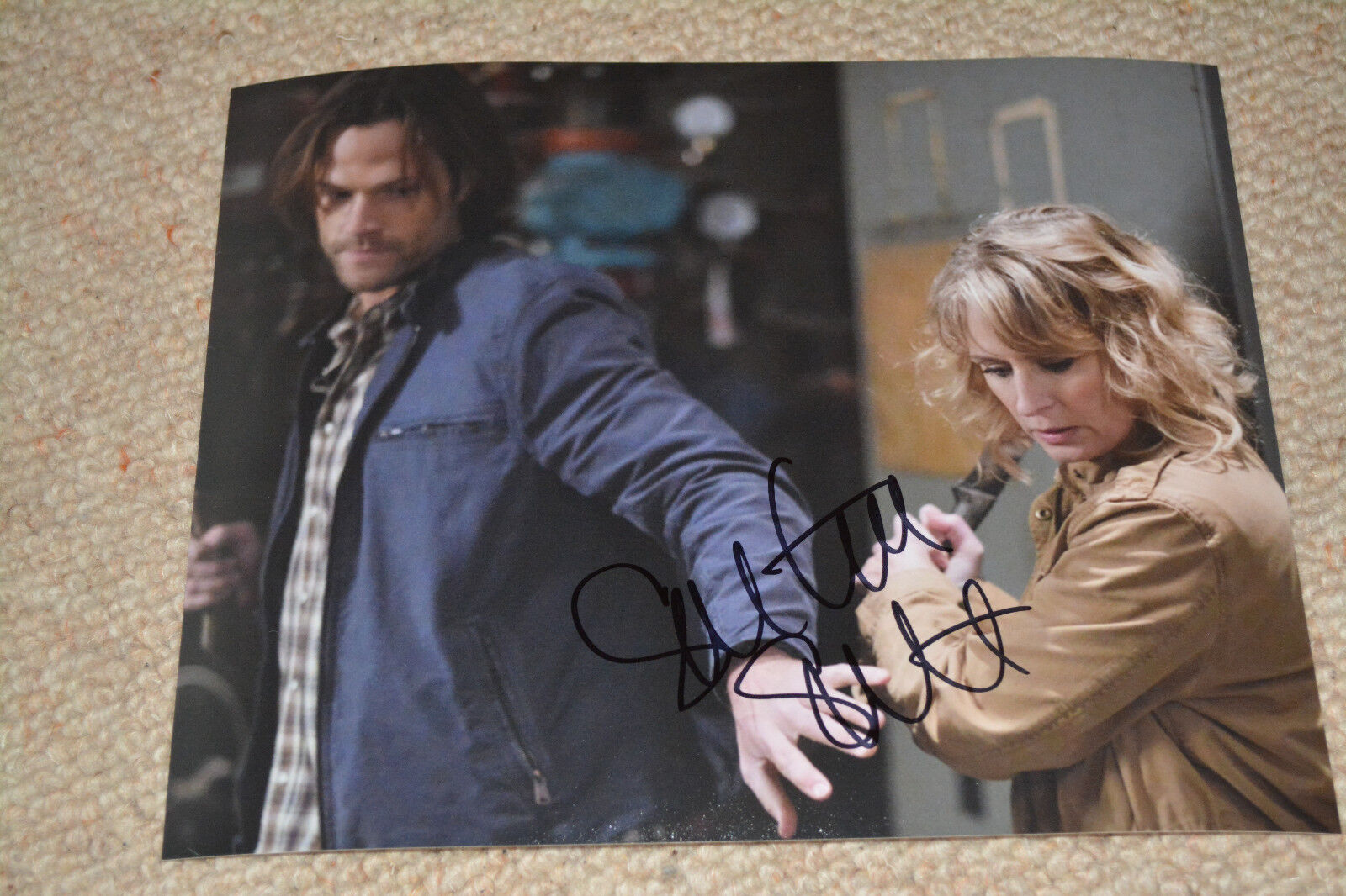 SAMANTHA SMITH signed autograph In Person 8x10 20x25 cm SUPERNATURAL