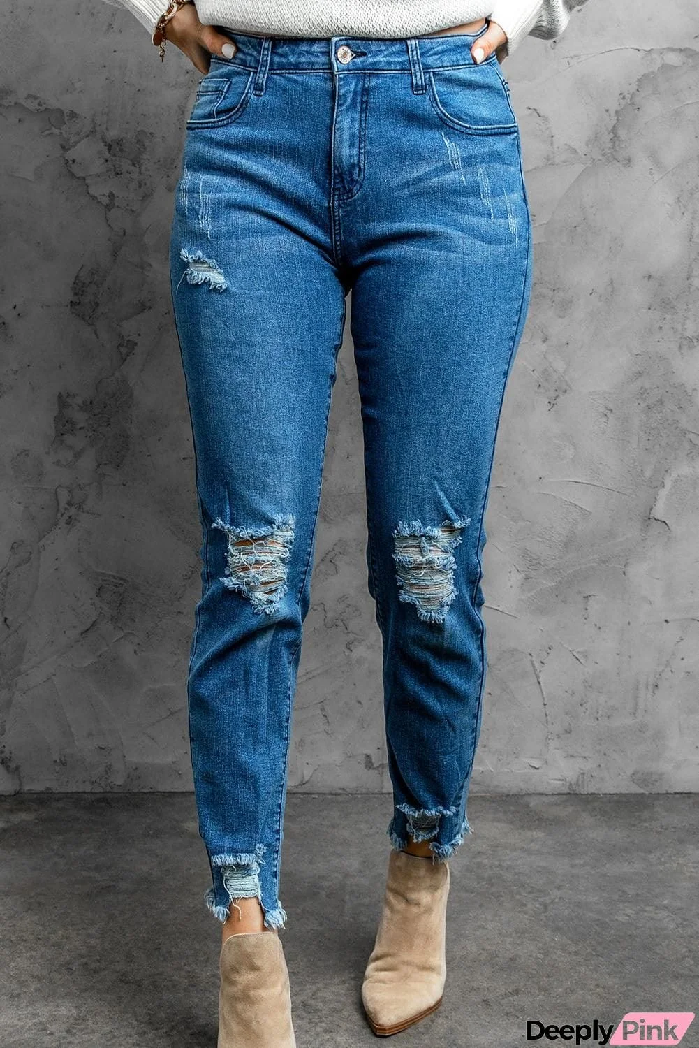 Stylish Distressed Cropped Jeans