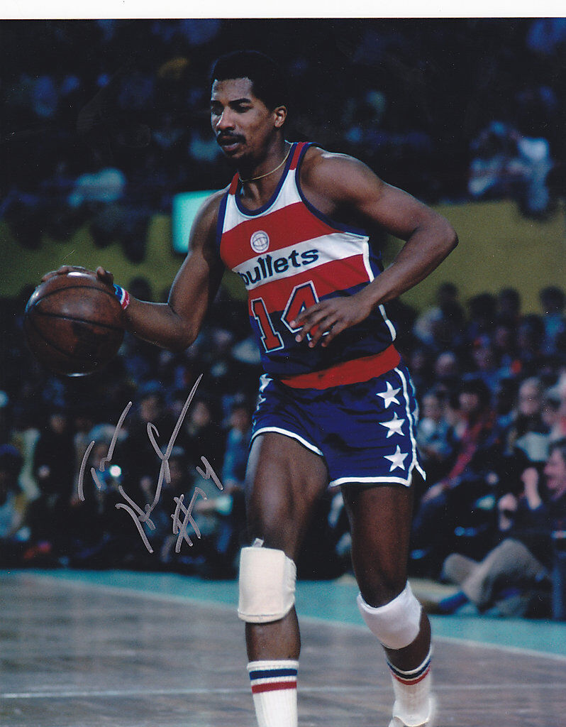 TOM HENDERSON WASHINGTON BULLETS ACTION SIGNED 8x10