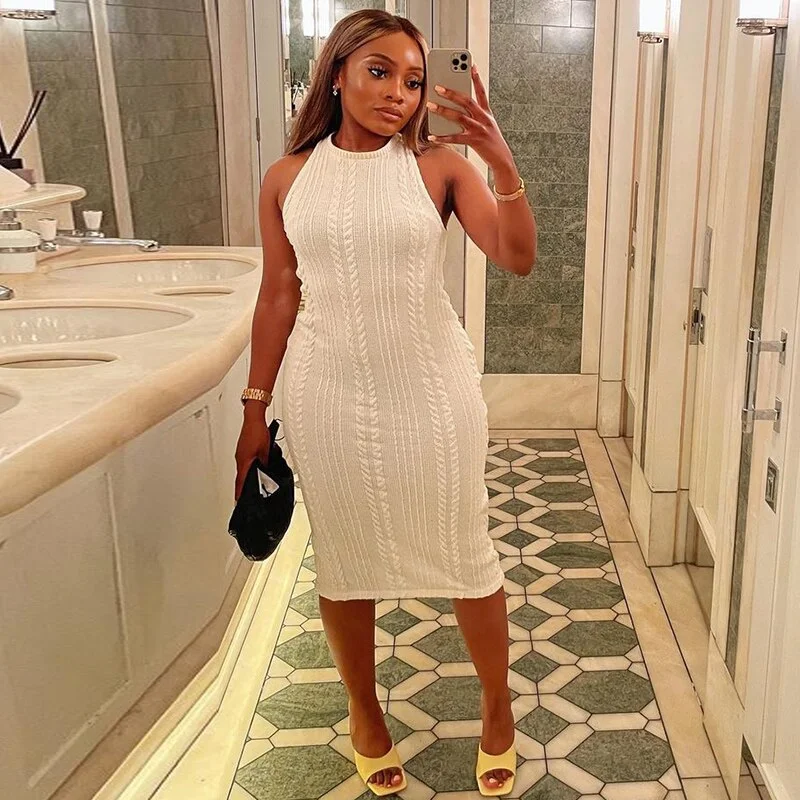 Hugcitar 2021 Sleeveless O-Neck Sweater Bodycon Crochet Solid Sexy Dress Summer Women Streetwear Party Club Elegant Clothing Y2K