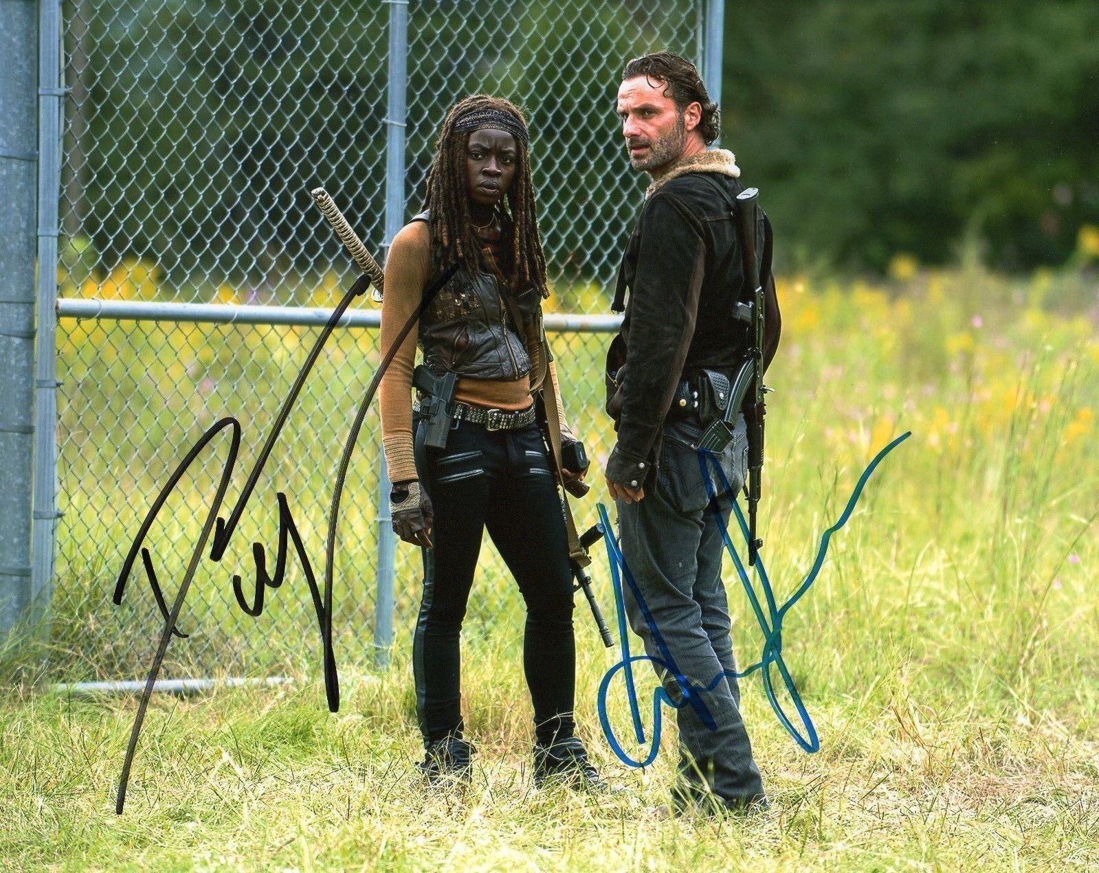 THE WALKING DEAD - LINCOLN & GURIRA AUTOGRAPHED SIGNED A4 PP POSTER Photo Poster painting PRINT