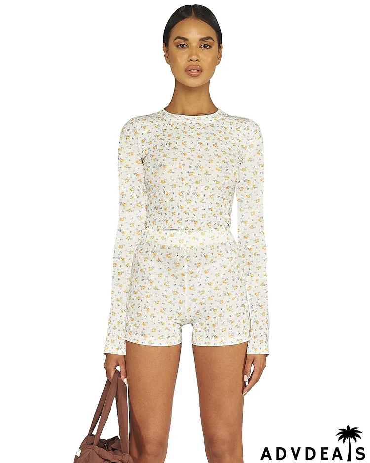 Women Fashion Edgy Tiny Flower Printing Long Sleeve Top Shorts Two-Piece Set