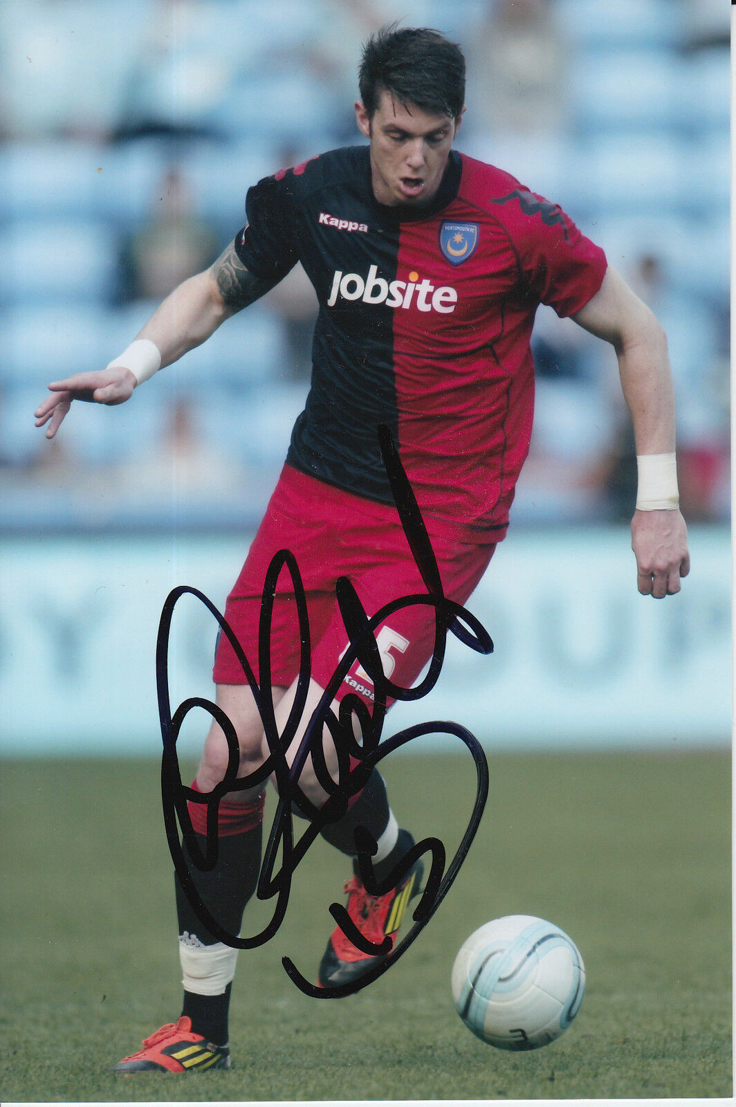 PORTSMOUTH HAND SIGNED GREG HALFORD 6X4 Photo Poster painting 8.