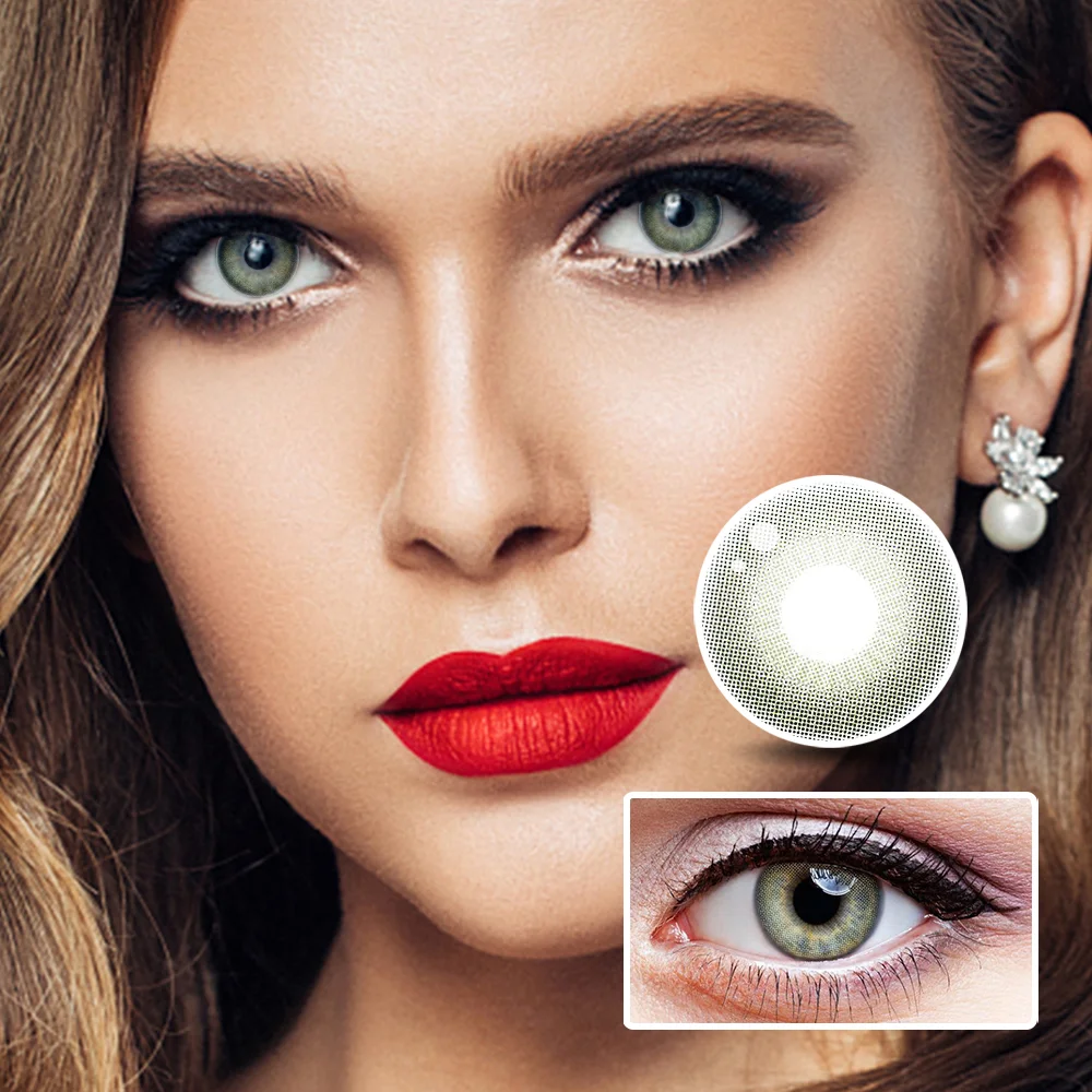 Seductive Green Colored Contact Lenses