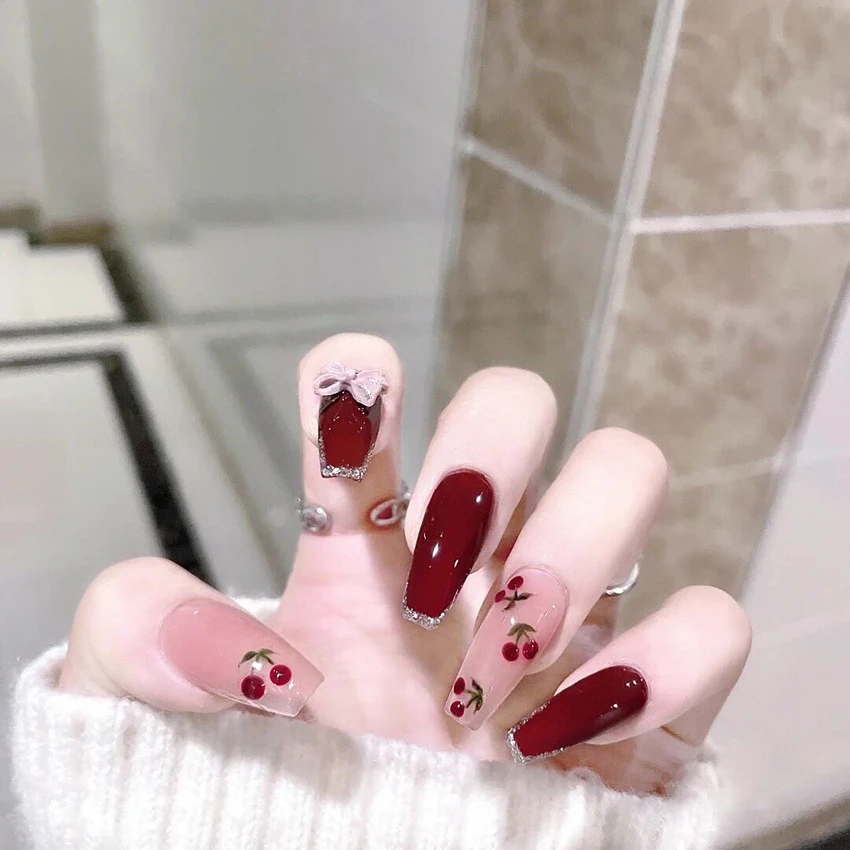 Bayuyun 24Pcs/Set Coffee Leopard French Fake Nails with Diamonds Japan Korean Artificial Acrylic Press on Nails Removable Stick on Nails