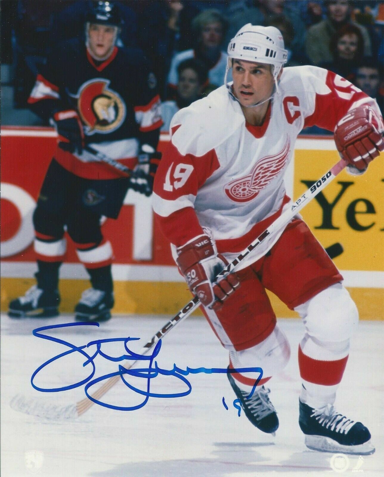 Steve Yzerman HOF Autographed Signed 8x10 Photo Poster painting Red Wings REPRINT