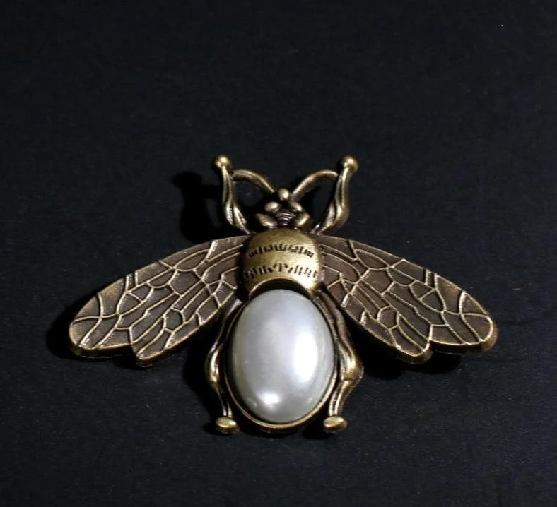 Dark Academia Vintage Bronze Bee Brooch Clothing Pin SP16388
