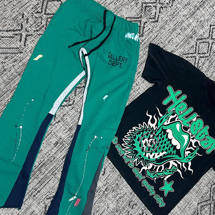 Personalized Vintage Hellstar Graphic Short Sleeve Tee & Flared Trousers Two Piece Set