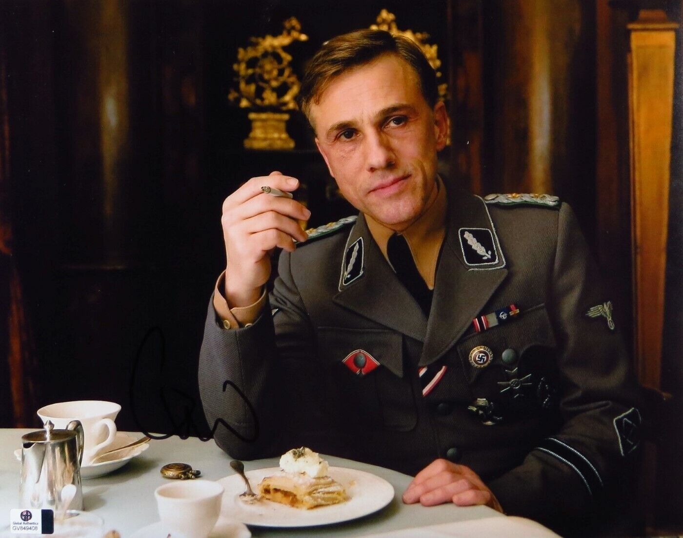 Christoph Waltz Signed Autographed 11X14 Photo Poster painting Inglourious Basterds GV849408