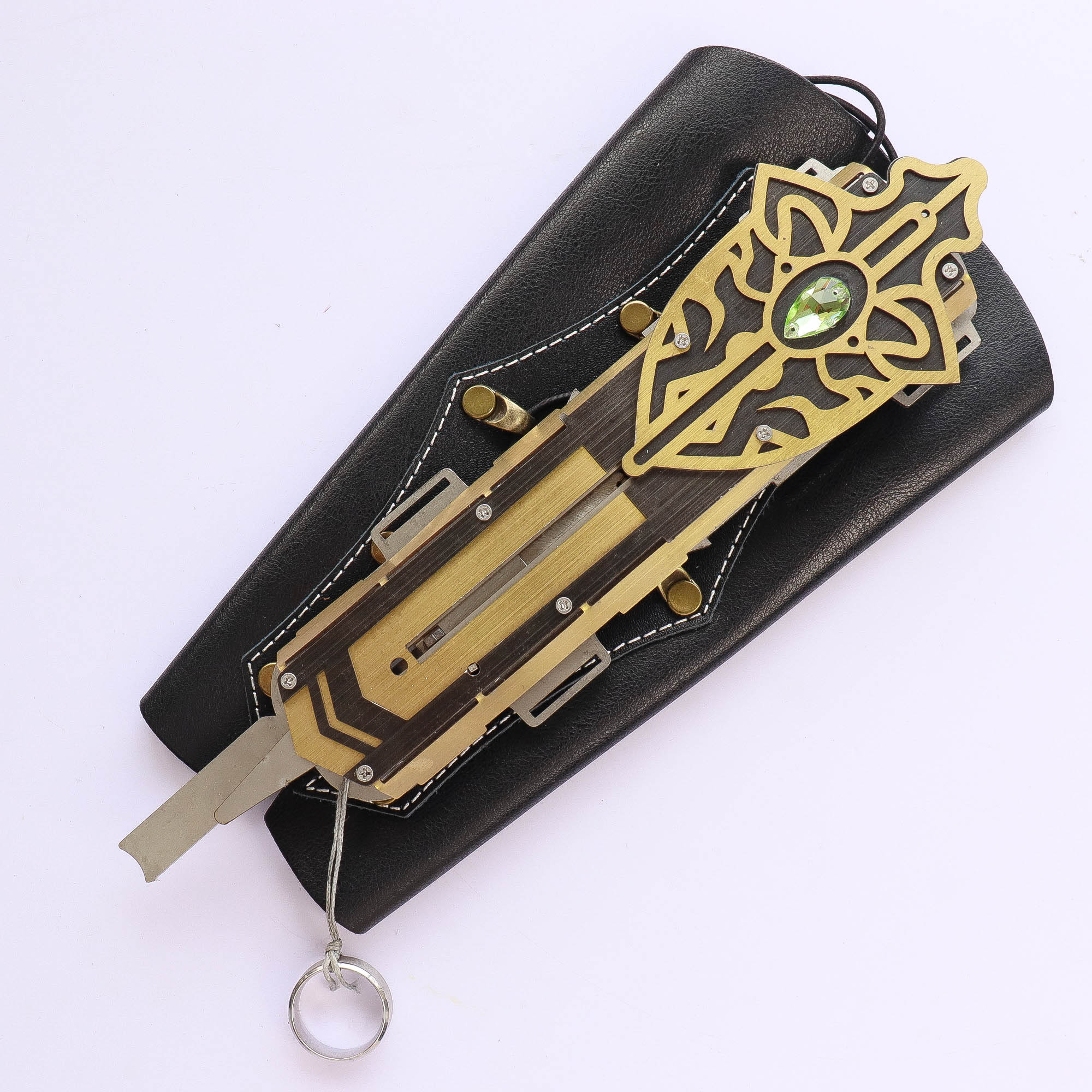Hidden Blade Assassin’s Creed Valhalla metal hidden blade image 2