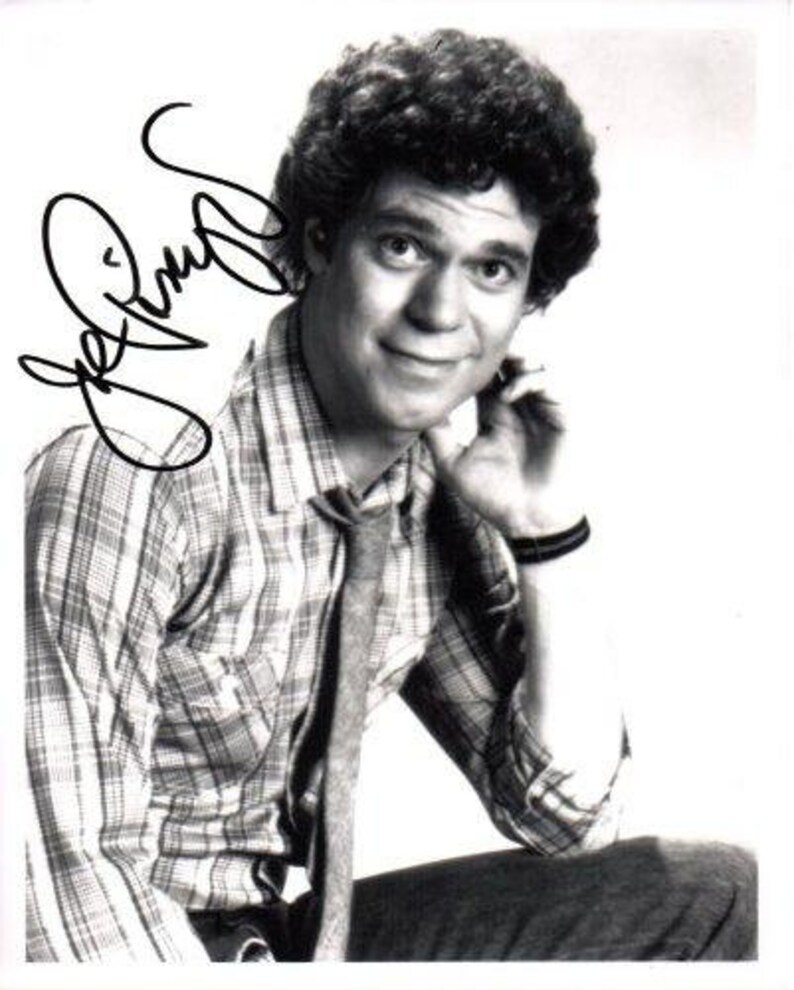 Joe Piscopo Signed Autographed Glossy 8x10 Photo Poster painting