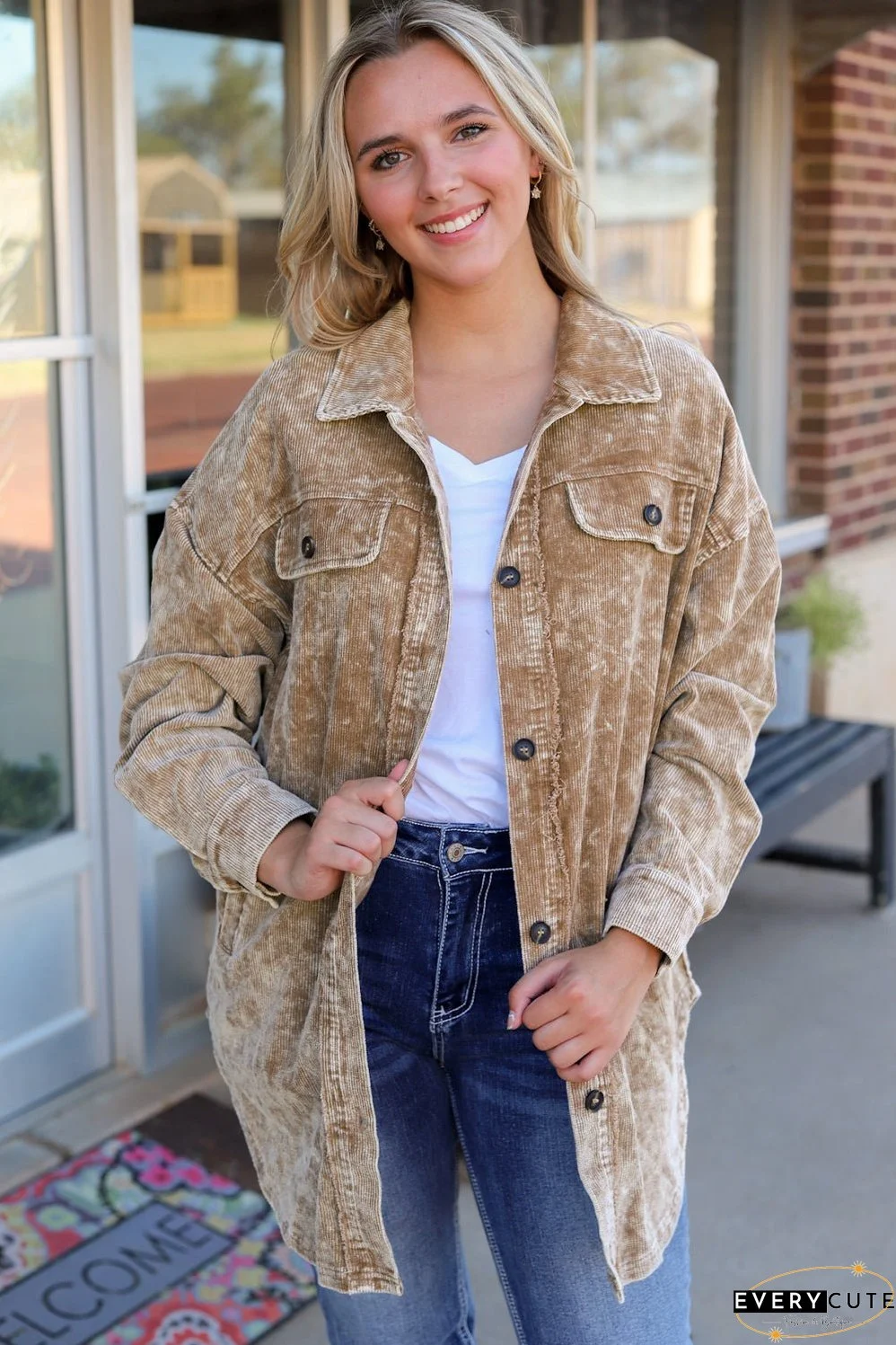 Fashionable Corduroy Jacket with Tassel