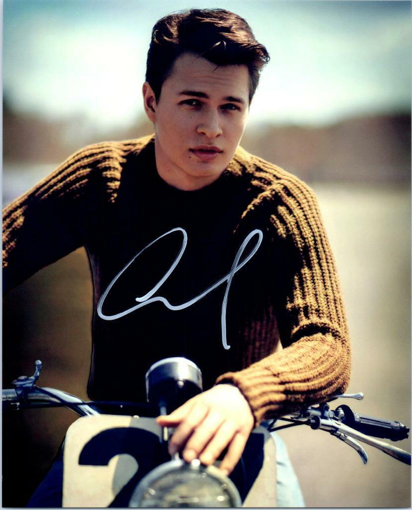 Ansel Elgort signed 8x10 Picture autographed Photo Poster painting Nice with COA